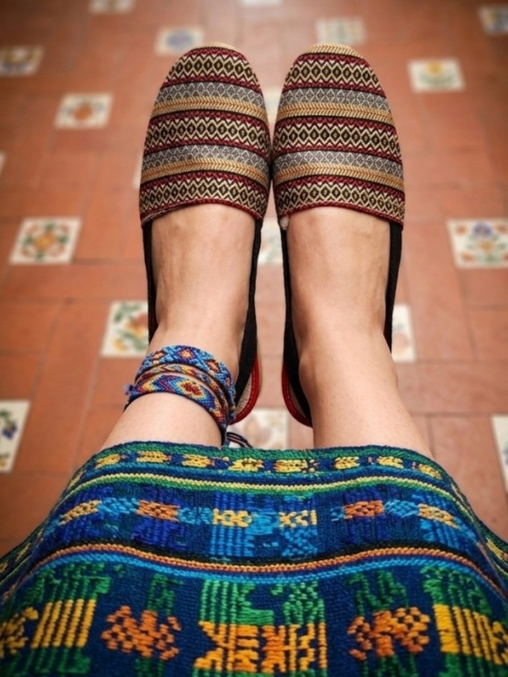 NWOT Handwoven Ethnic Pattern Slip-On Flats in Multi-Color (Sz 9) Columbia